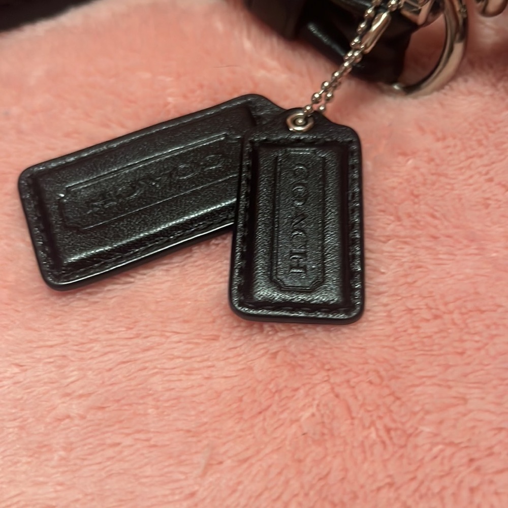 Coach Black and Tan Shoulder Bag - Picture 4 of 13